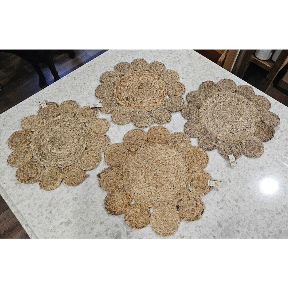 Domain JUTE Set Of 4 PLACEMATS - Picture 3 of 4